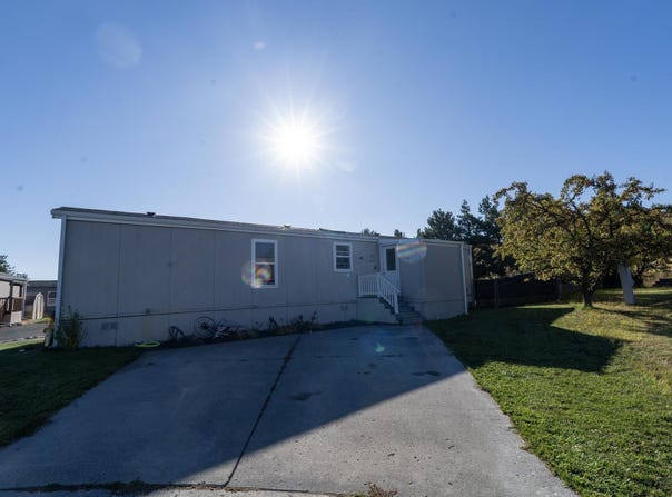 255 NW Golden Hill, Pullman, WA 99163