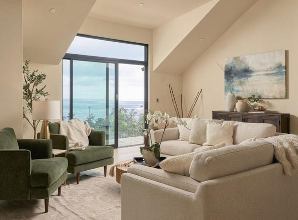 231 Spindrift RD, CARMEL, CA 93923