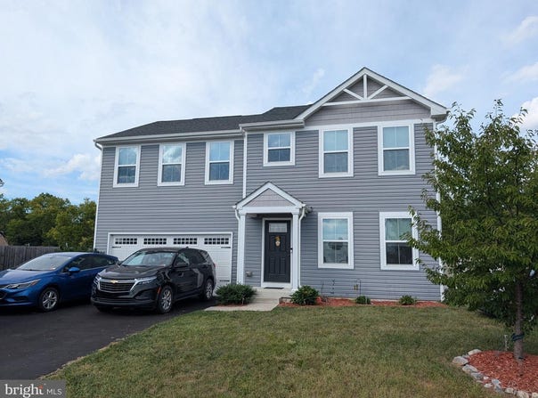 132 SWITCHGRASS CT, BUNKER HILL, WV 25413