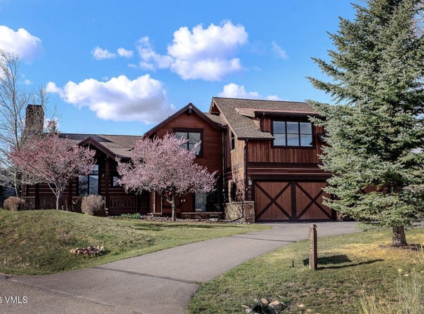 2753 E Haystacker Drive, Eagle, CO 81631
