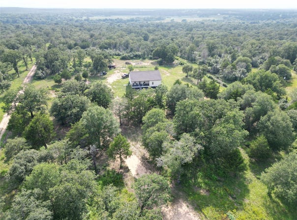 10399 CR 302, Rockdale, TX 76567