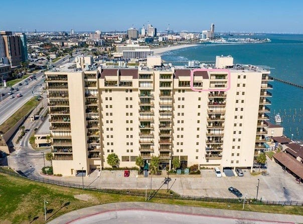 1400 Ocean Drive, Corpus Christi, TX 78404
