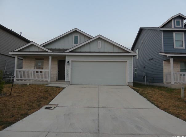 10827 Hernando Court, Converse, TX 78109