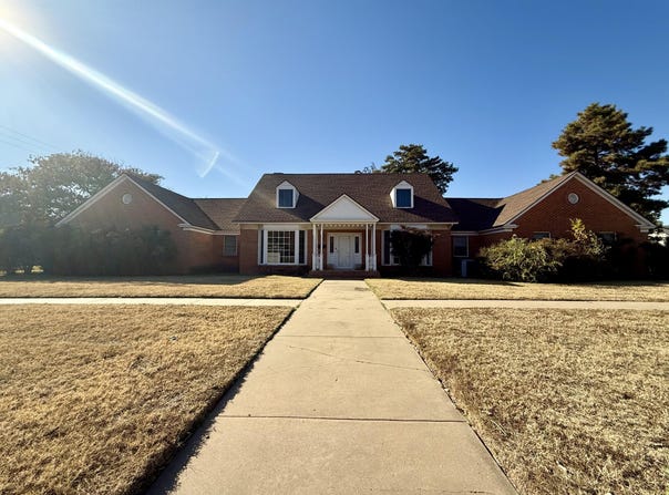 321 10th, Memphis, TX 79245