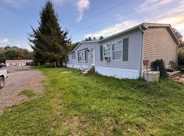 84 Twining Road, Johnson City, NY 13790