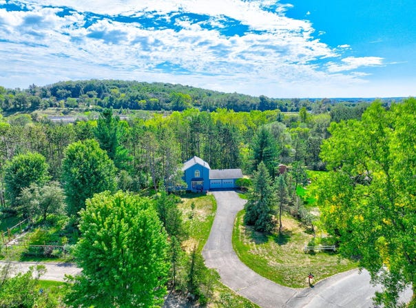 723 Glenna Drive, Hudson, WI 54016