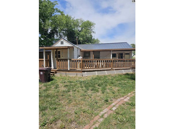 701 W Avenue A, McPherson, KS 67460