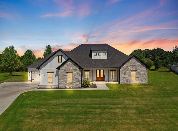 18 Ules Watson Drive, Greenbrier, AR 72058
