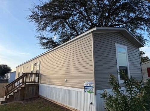 205 OAK CREST DR, MANVEL, TX 77578