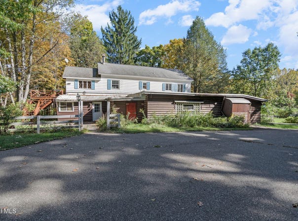 265 Peck Road, Wynantskill, NY 12198