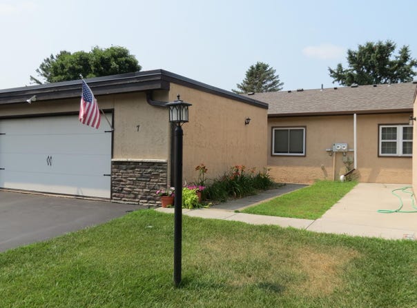 912 3rd Street N, Cold Spring, MN 56320