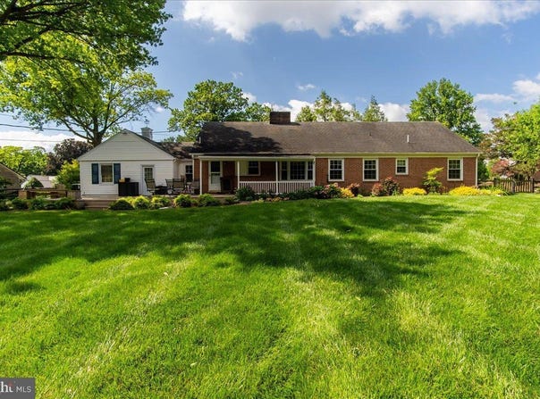 19022 CHERRY TREE Drive, HAGERSTOWN, MD 21742