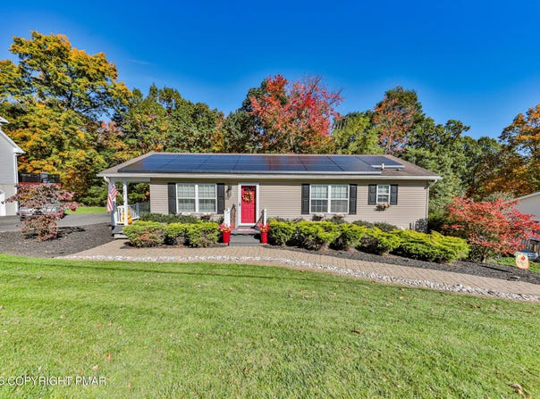 398 Center Road, Lehighton, PA 18235