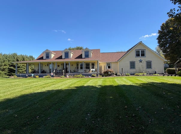 1682 Debolt Road, Utica, OH 43080