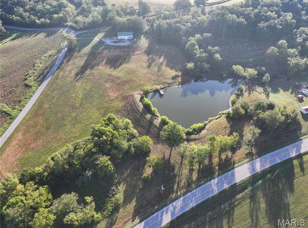 304 County Road 506, Oak Ridge, MO 63769