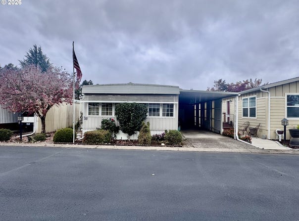 1800 LAKEWOOD Ct, Eugene, OR 97402
