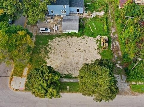 5200 Hecla Street, Detroit, MI 48208