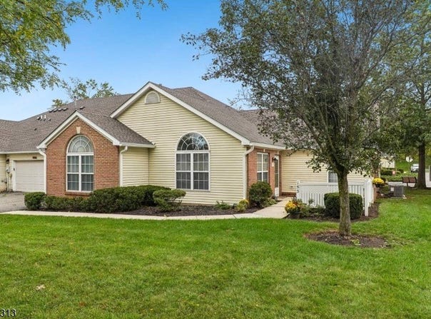 153 MERRY LN., Hillsborough Twp., NJ 08844-1452