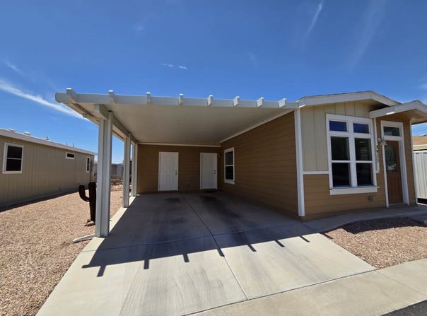 650 N Hawes Road, Mesa, AZ 85207