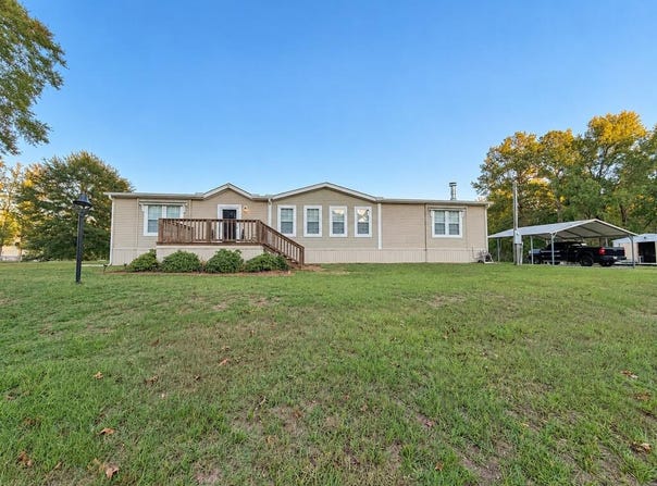 260 Meador Rd, LAUREL, MS 39443