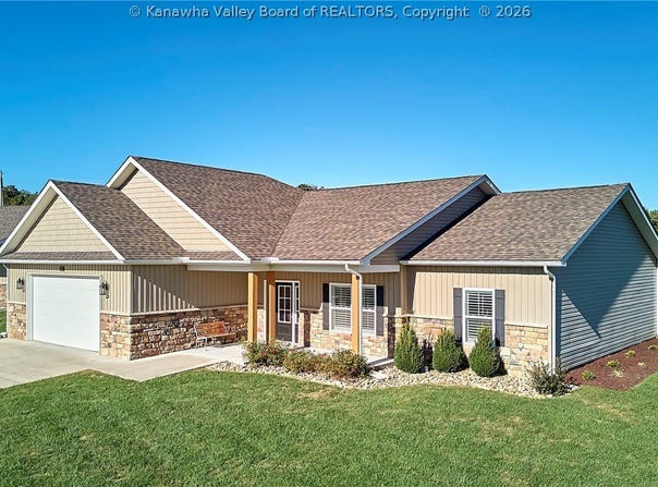 32 Loraine Way, Hurricane, WV 25526