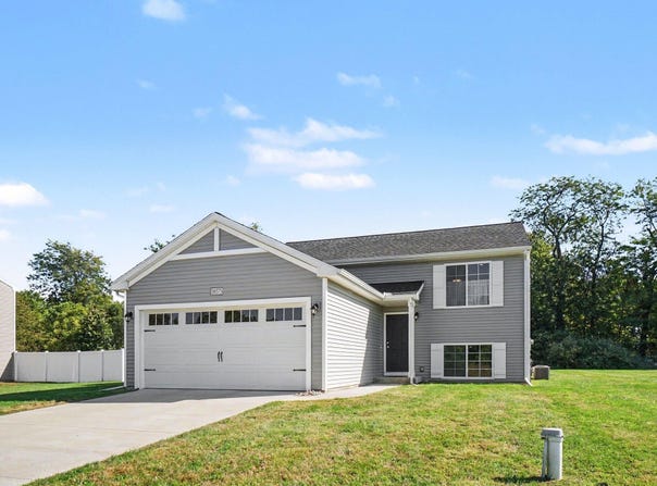 58575 Pond View Lane, Three Rivers, MI 49093