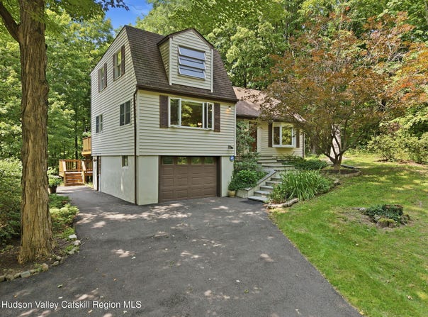307 Old Kingston Road, New Paltz, NY 12561