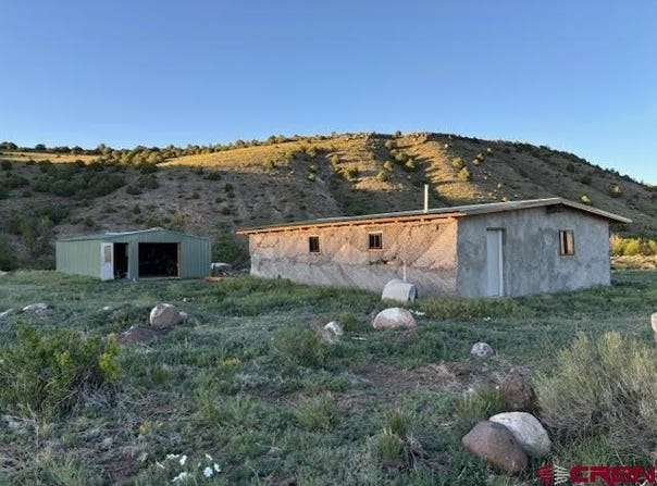 406 Canyon Road, Capulin, CO 81124