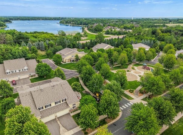 9090 Meadow Way, Victoria, MN 55386