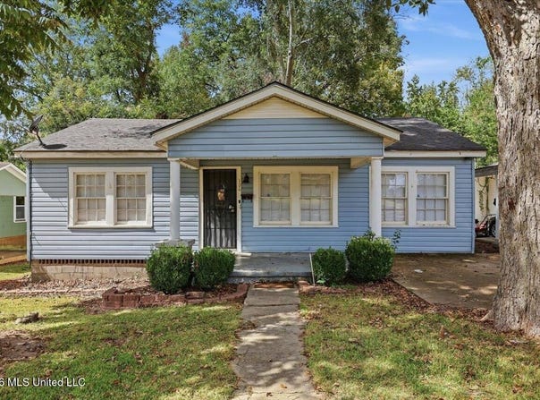 106 3rd Avenue SW, Magee, MS 39111