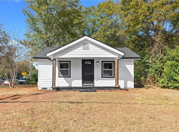 118 Perry Street, Monroe, GA 30655