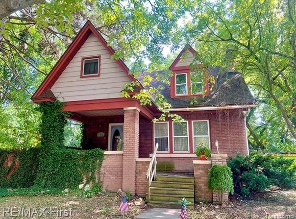 1441 Catalpa Drive, Berkley, MI 48072