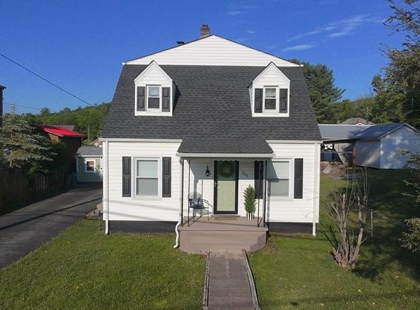 316 Groseclose St., Marion, VA 24354