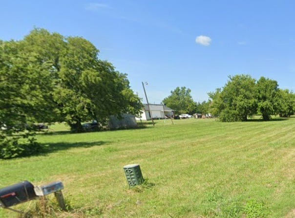 W Pearl Street, Celeste, TX 75423