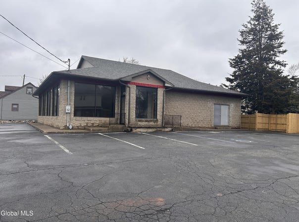 1225 Curry Road, Rotterdam, NY 12306