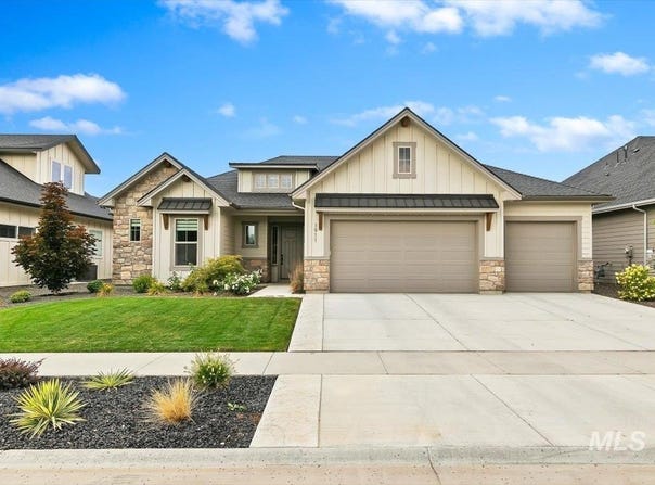 1911 N Willowick Ave, Eagle, ID 83616
