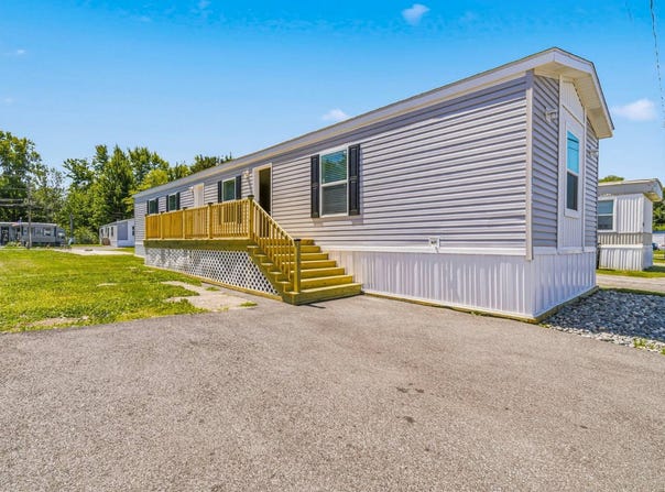 064 Martha DR., Madison, OH 44057