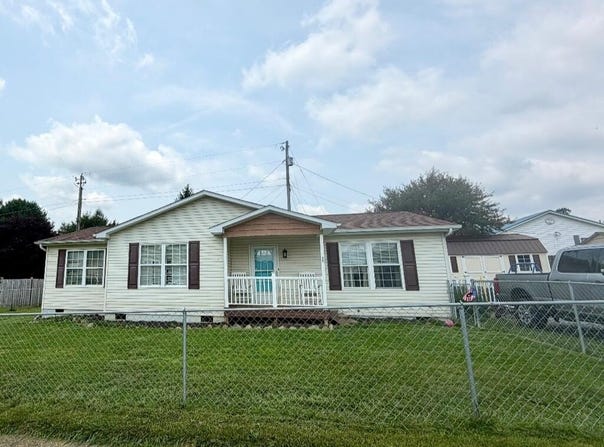 186 Cedar Glen Dr., PRINCETON, WV 24740
