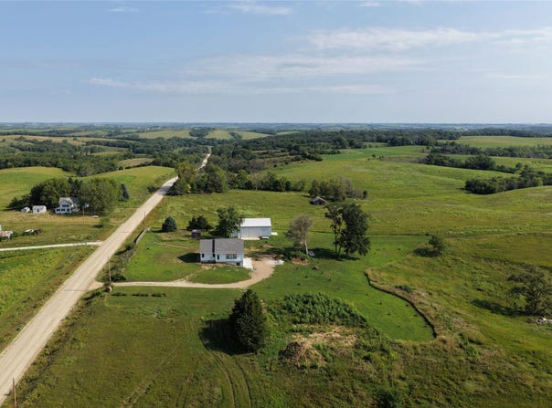2978 Ranch Trail, Menlo, IA 50164