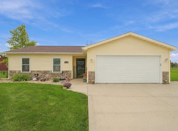 1217 Quail Run, Auburn, IN 46706-1474