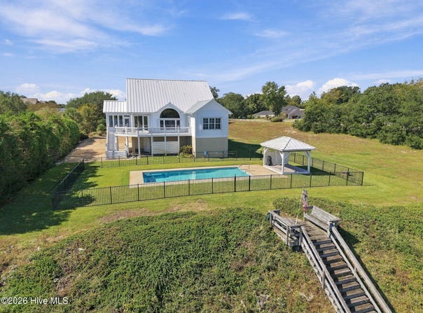 5 Ballast Point Road, Hampstead, NC 28443