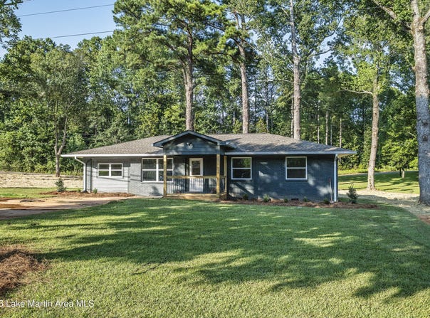1111 Scott Rd, Alexander City, AL 35010