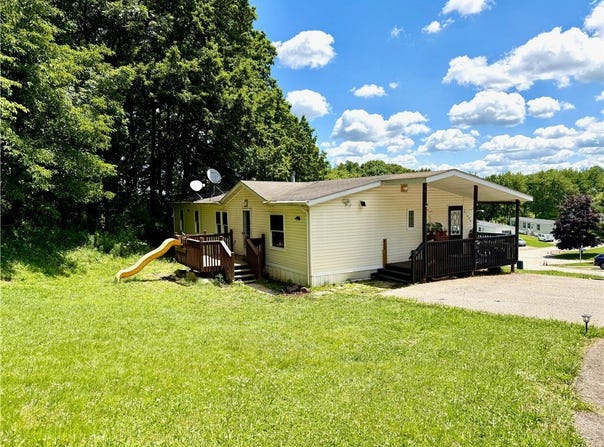 820 Maple Ct, Cranberry Twp, PA 16066