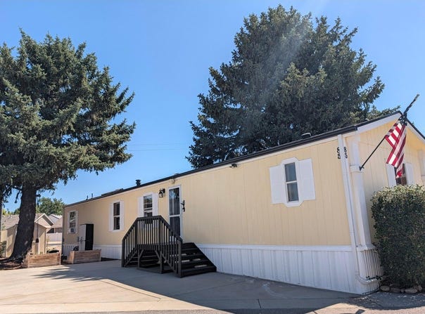 230 N 2nd St, Berthoud, CO 80513