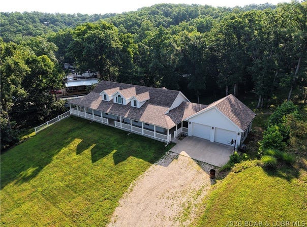 29810 Shelladay Dr, Rocky Mount, MO 65072