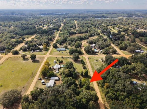 206 N HELMERS Avenue, INTERLACHEN, FL 32148