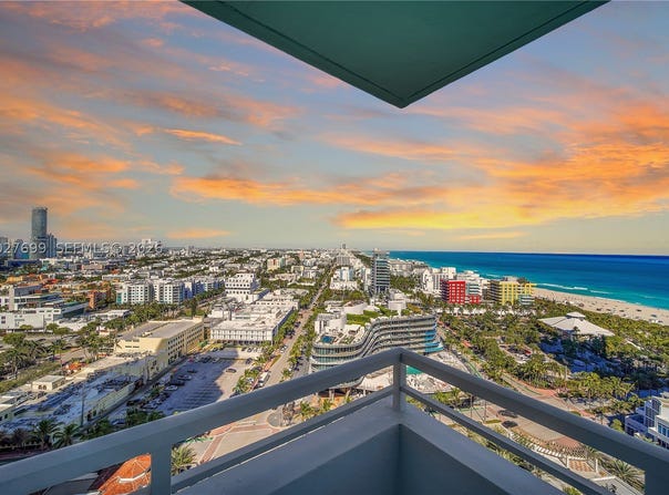 400 S Pointe Dr, Miami Beach, FL 33139
