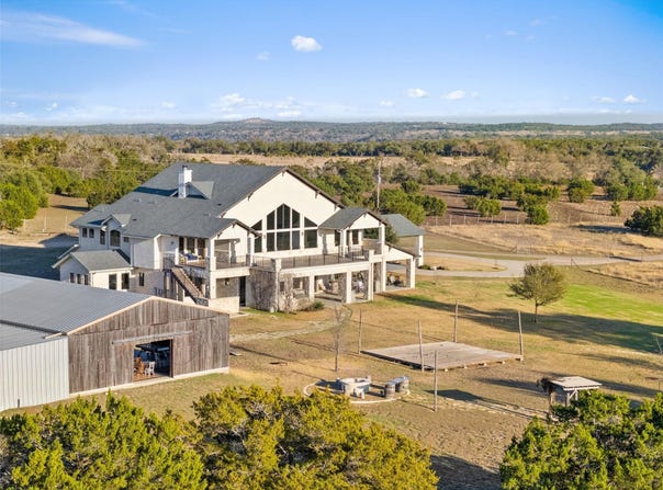 7220 Creek Rd, Dripping Springs, TX 78620