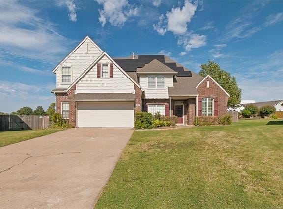 808 W Juneau Street, Broken Arrow, OK 74012