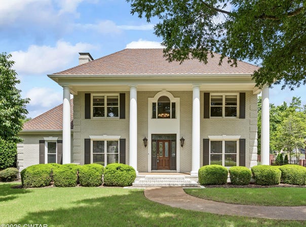 14 Winfield Place, Jackson, TN 38305